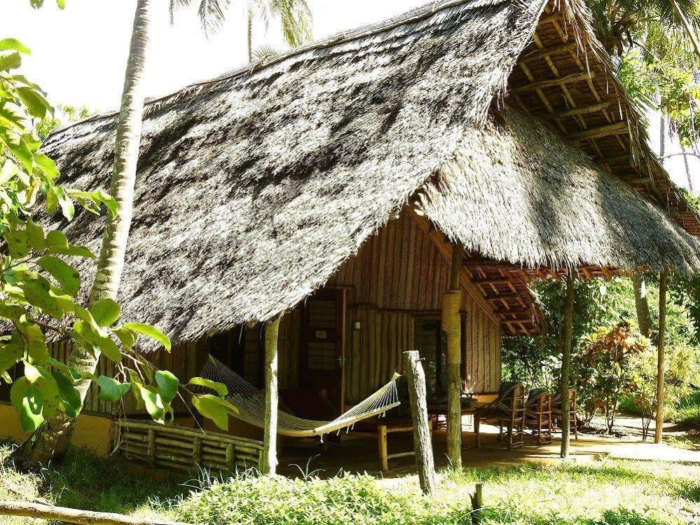 Peponi Beach Resort Pangani Luaran gambar