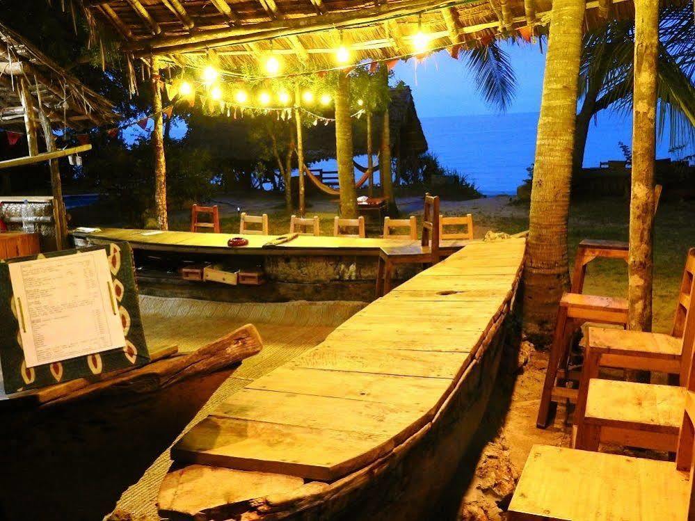 Peponi Beach Resort Pangani Luaran gambar