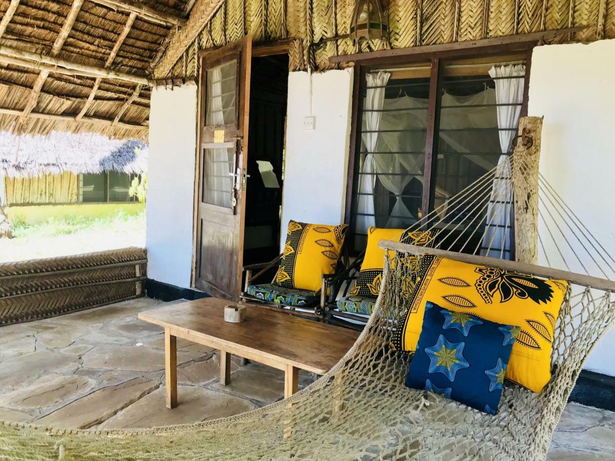 Peponi Beach Resort Pangani Luaran gambar